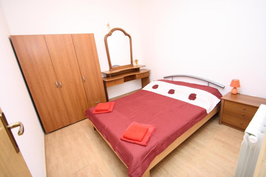 Apartments Tena With Private Parking PUY Rom bilde