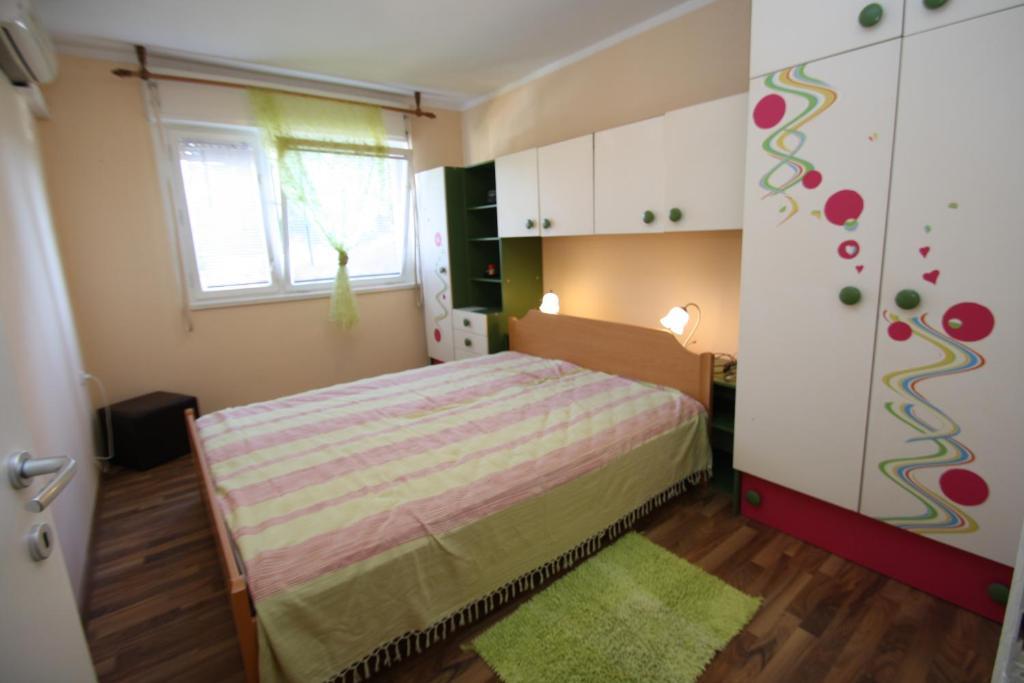 Apartments Tena With Private Parking PUY Rom bilde