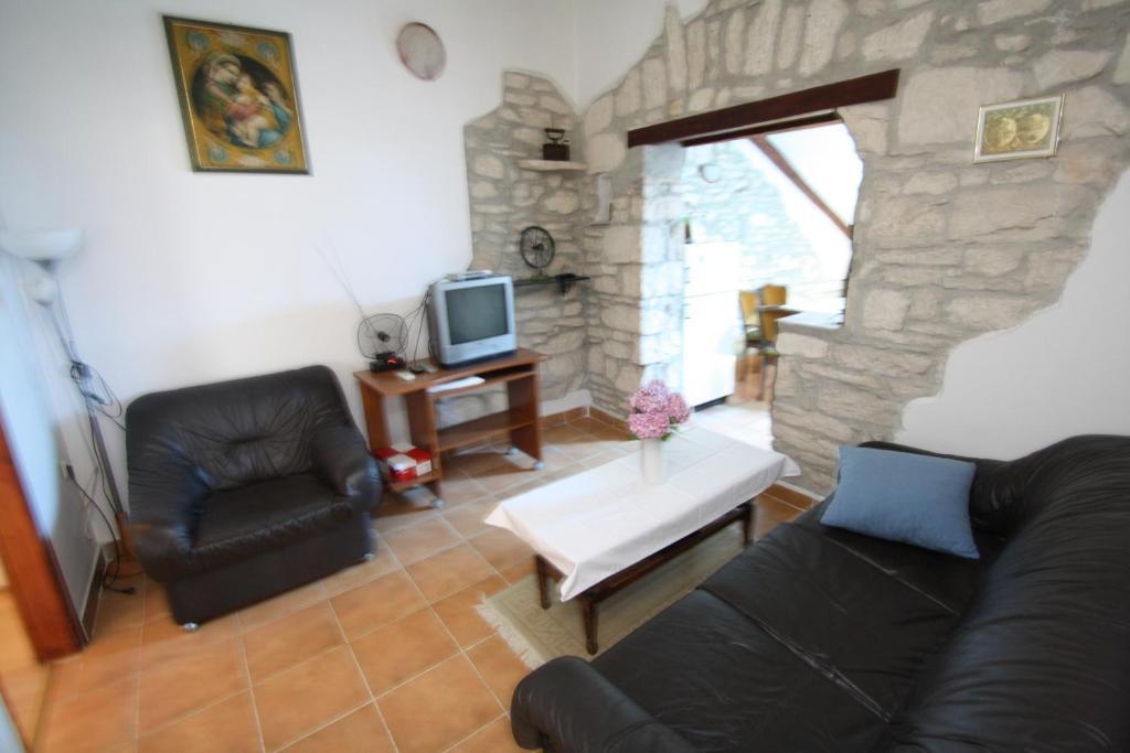 Apartments Tena With Private Parking PUY Rom bilde
