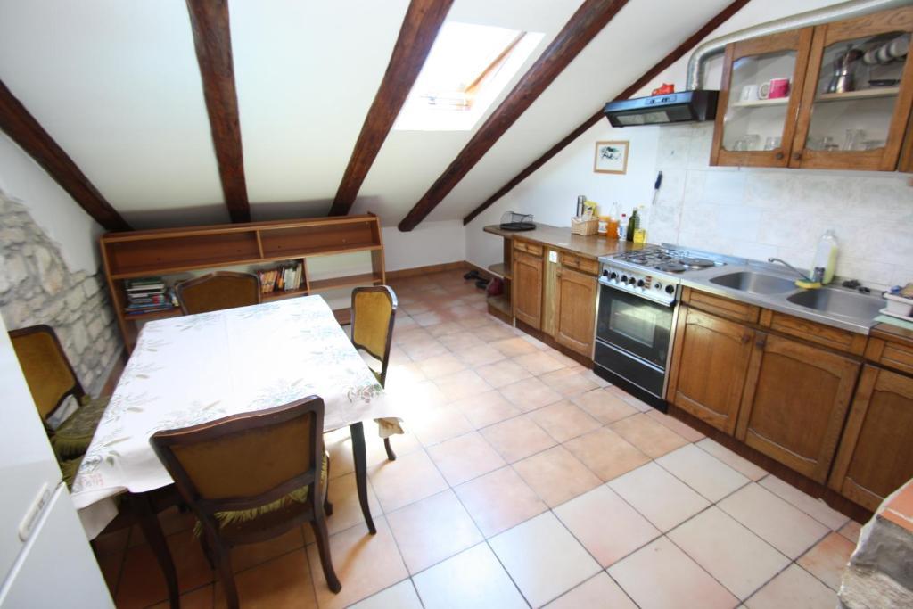 Apartments Tena With Private Parking PUY Rom bilde